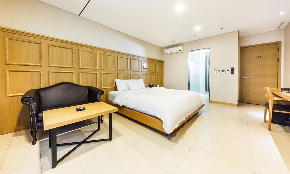 Yeongdeungpo Lifestyle F Hotel Seúl Exterior foto