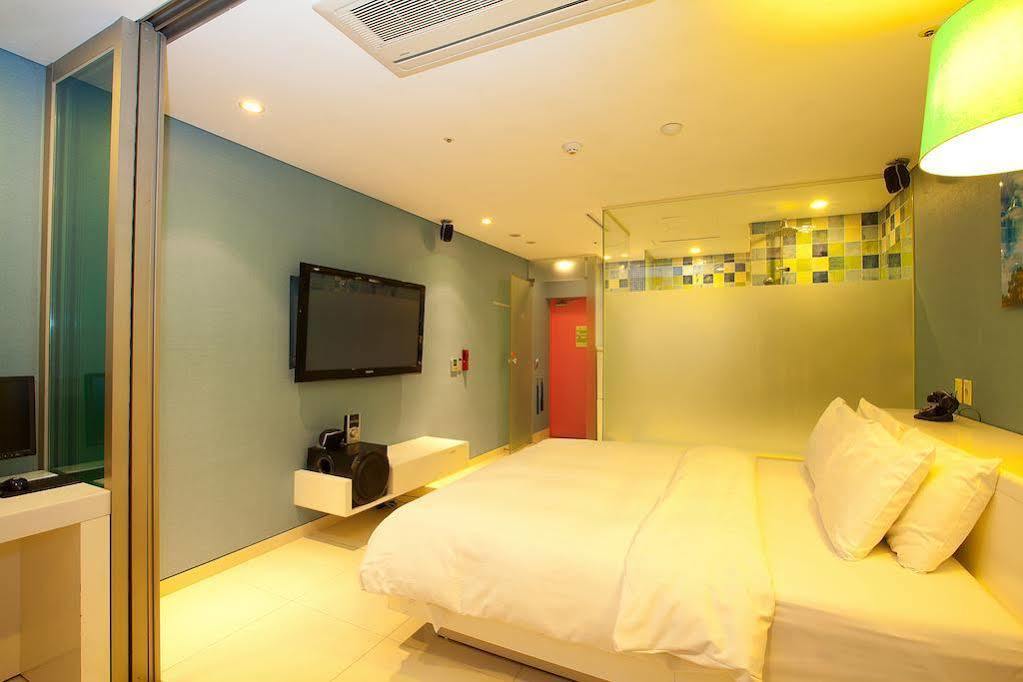 Yeongdeungpo Lifestyle F Hotel Seúl Exterior foto