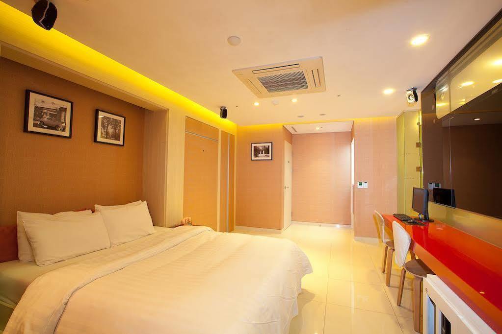 Yeongdeungpo Lifestyle F Hotel Seúl Exterior foto
