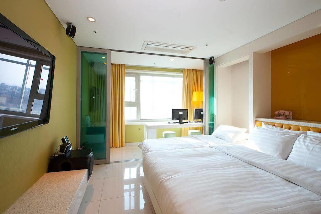 Yeongdeungpo Lifestyle F Hotel Seúl Exterior foto
