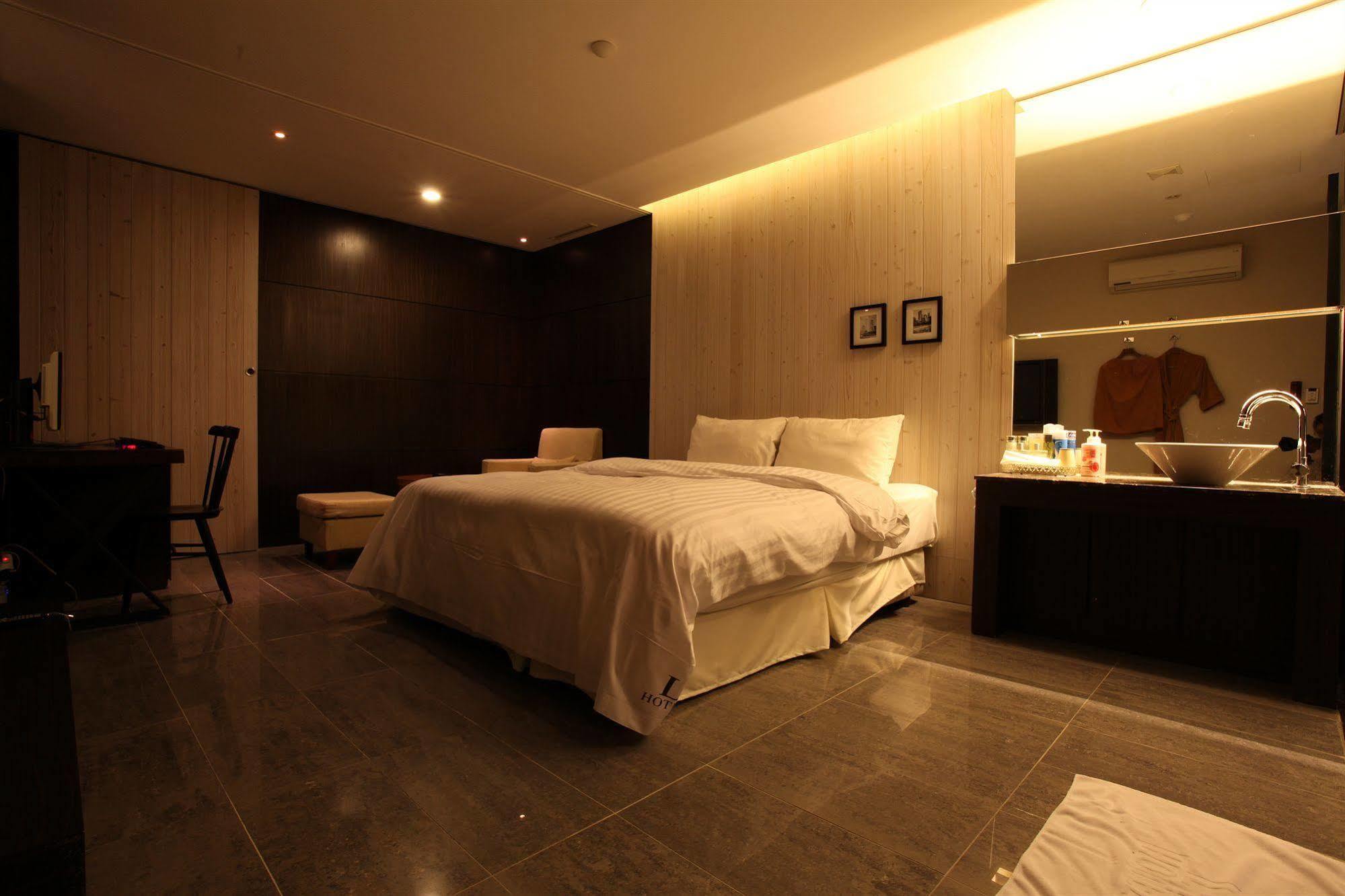 Yeongdeungpo Lifestyle F Hotel Seúl Exterior foto