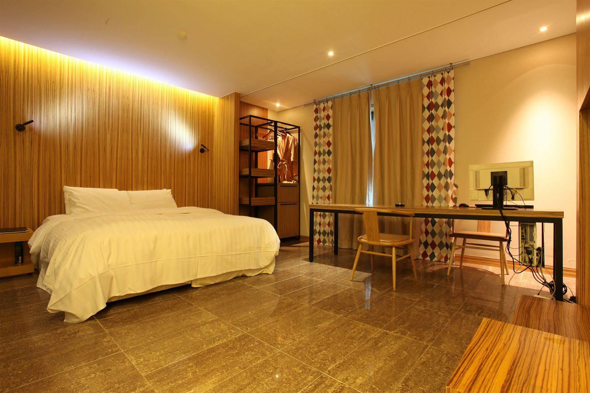 Yeongdeungpo Lifestyle F Hotel Seúl Exterior foto